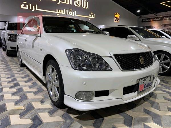 تويوتا كراون 2005 للبيع في العراق - النجف